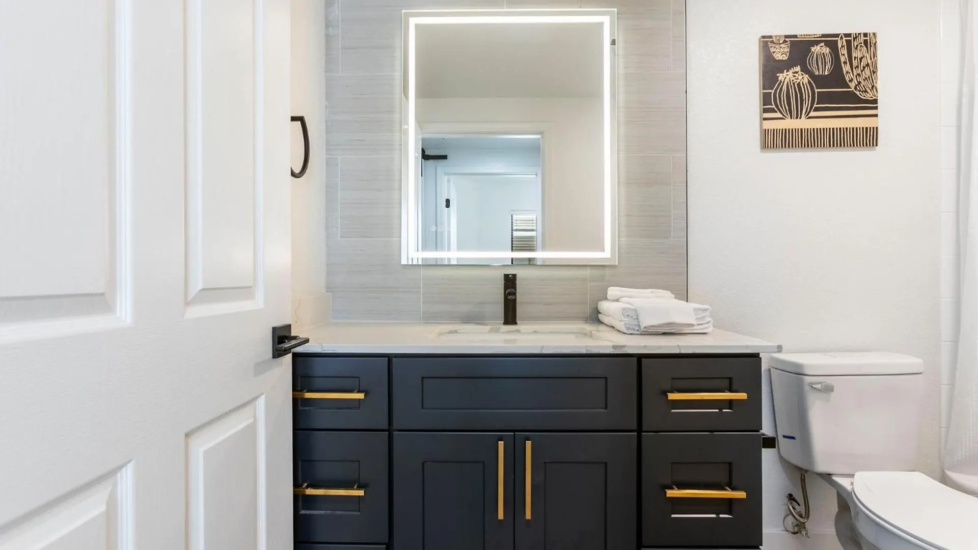 2Br Cozysuites At Kierland Commons With Pool #05 Скоттсдейл Апартаменты