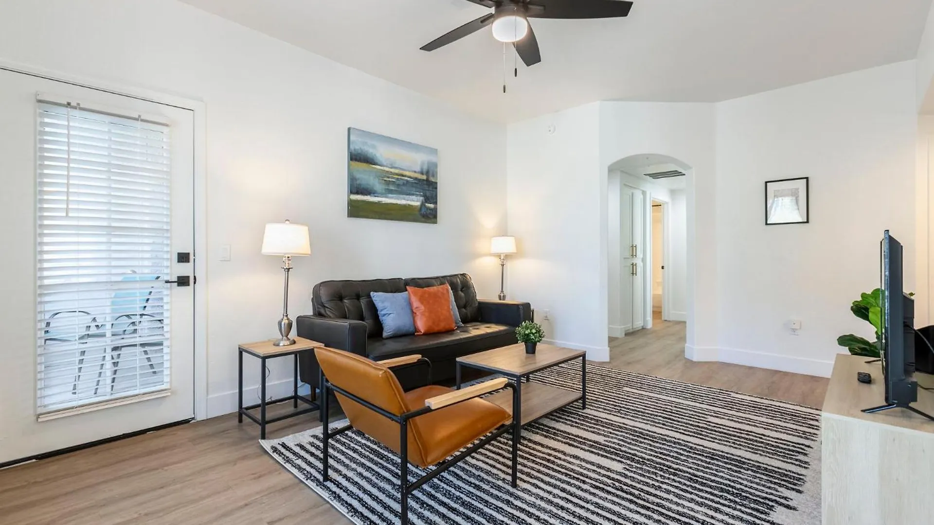 2Br Cozysuites At Kierland Commons With Pool #05 Скоттсдейл 0*,  США